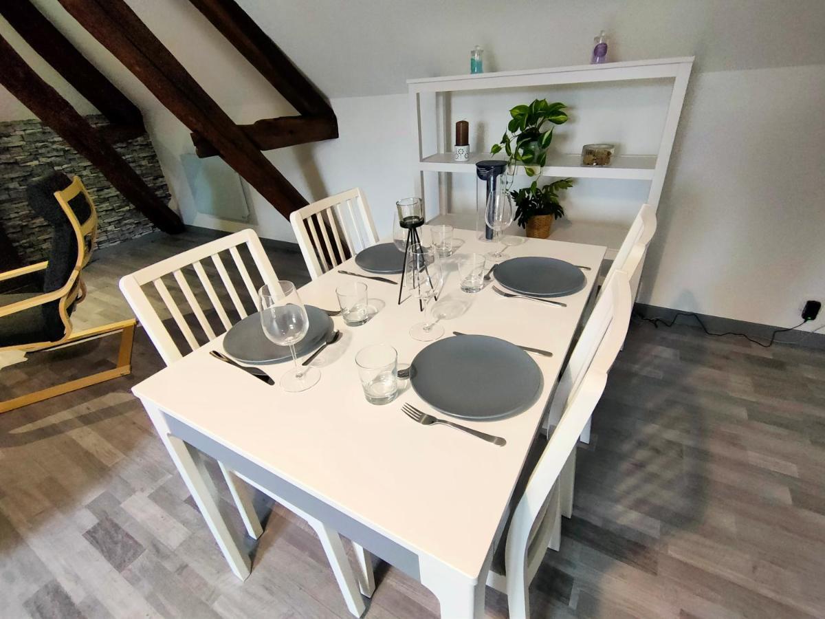 La Machine Sous Toit Apartment Bagian luar foto